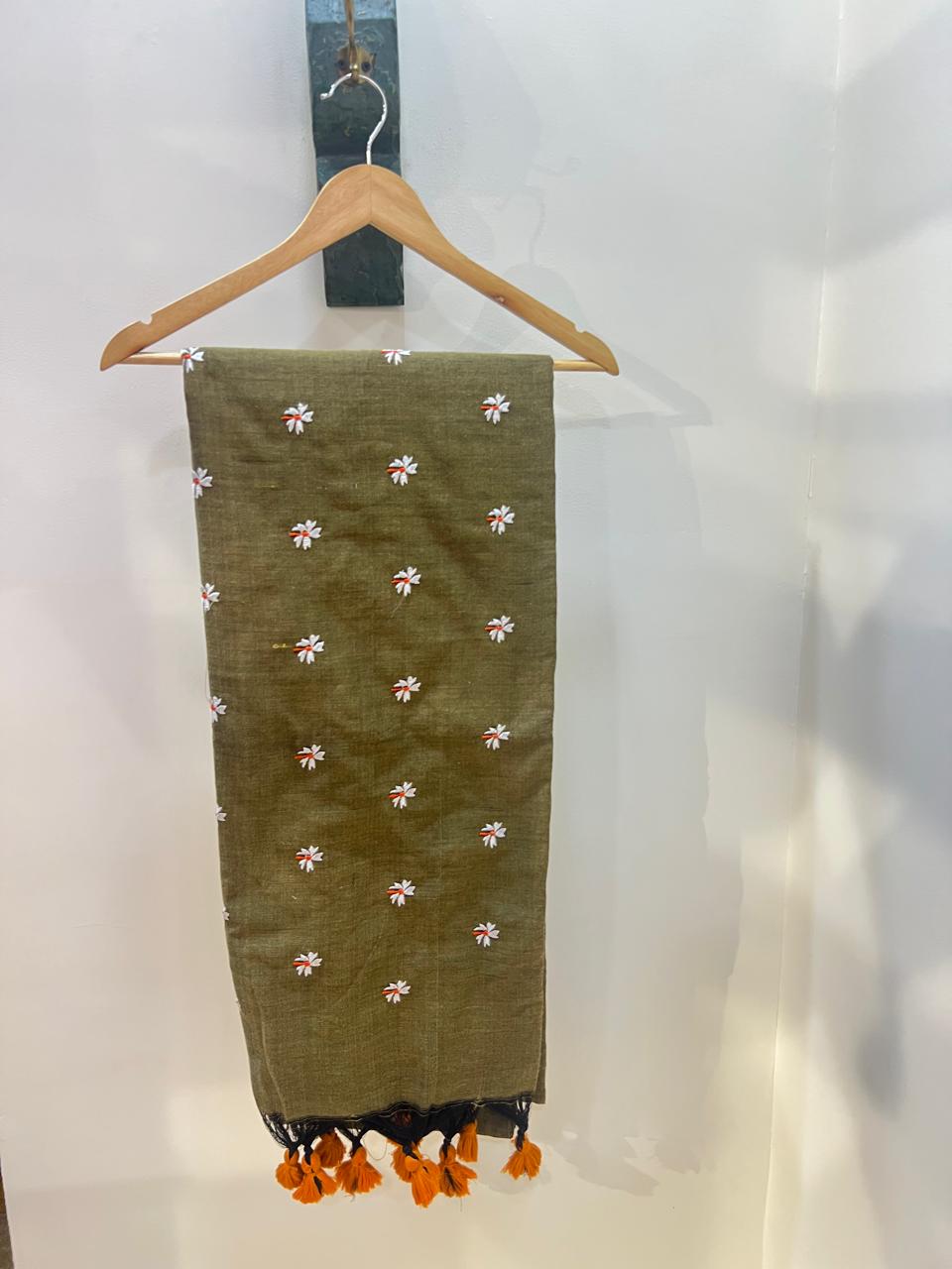 Prajkta saree