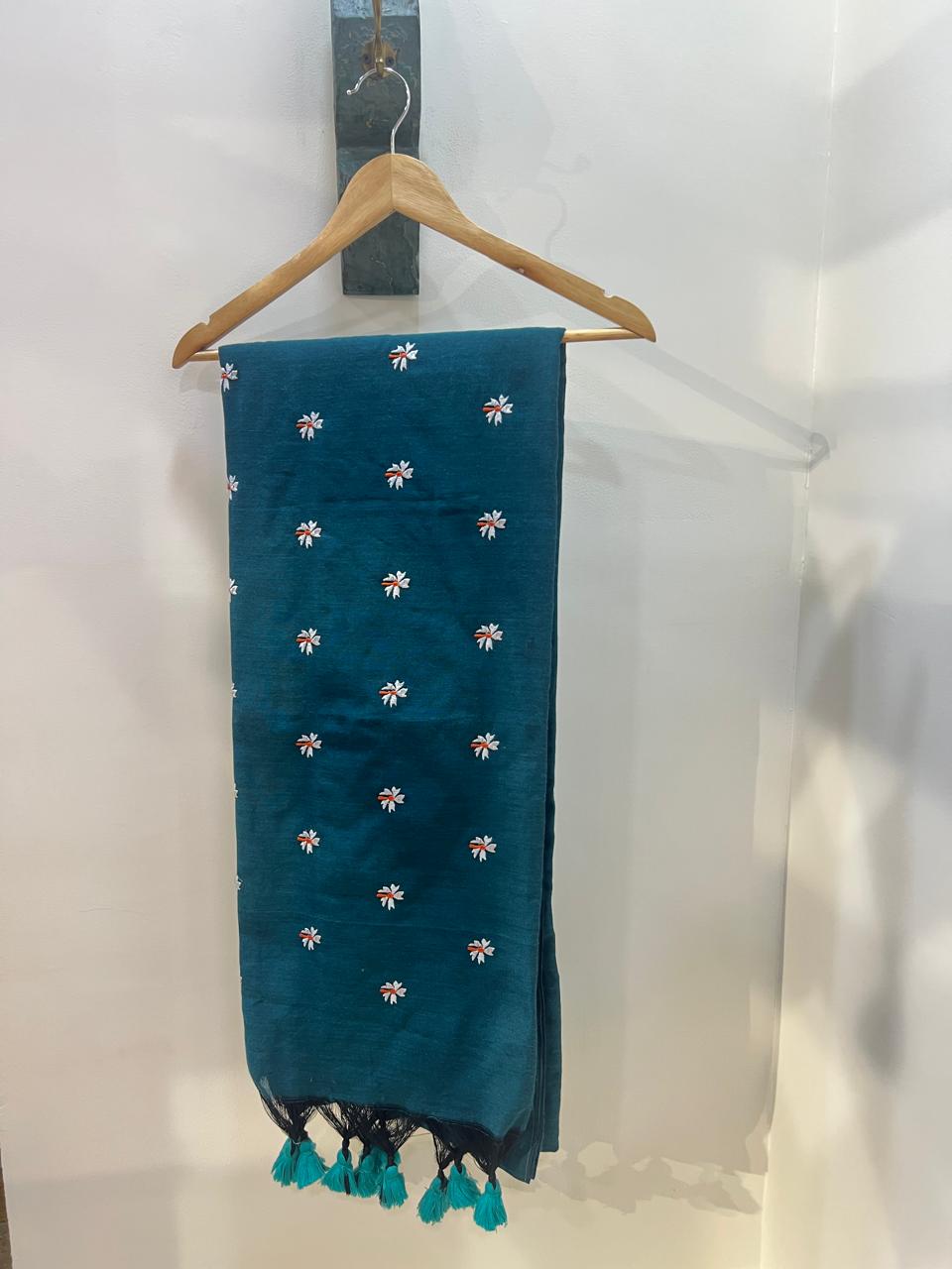 Prajkta saree