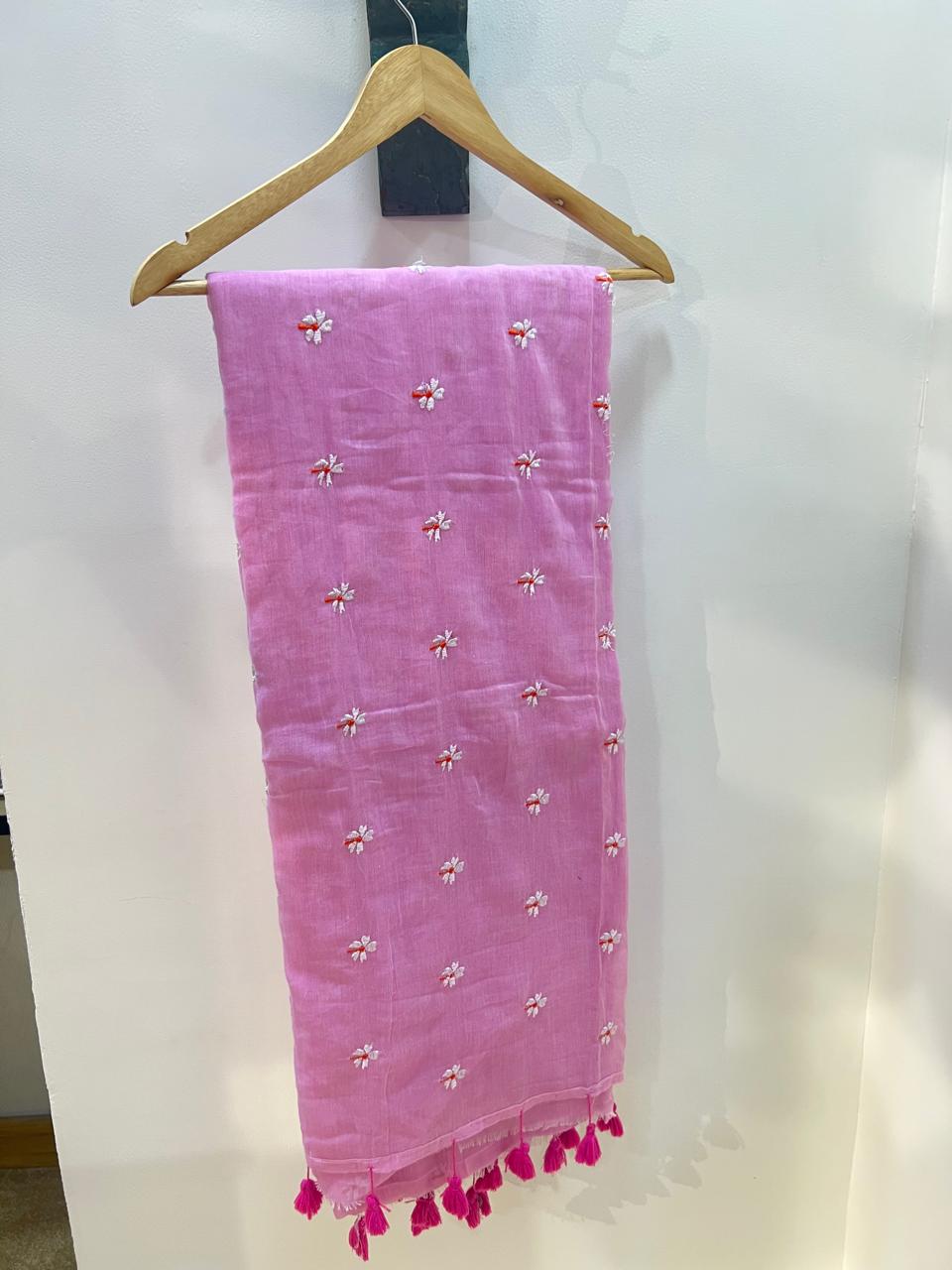 Prajkta saree