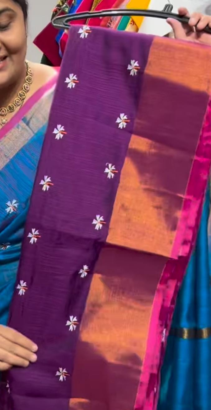 Prajakta flower embroidery with Jari Kath Saree