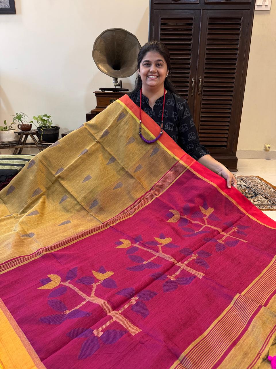 Hand loom cotton saree