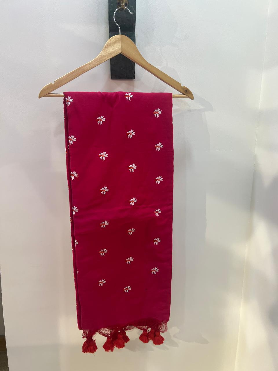 Prajkta saree