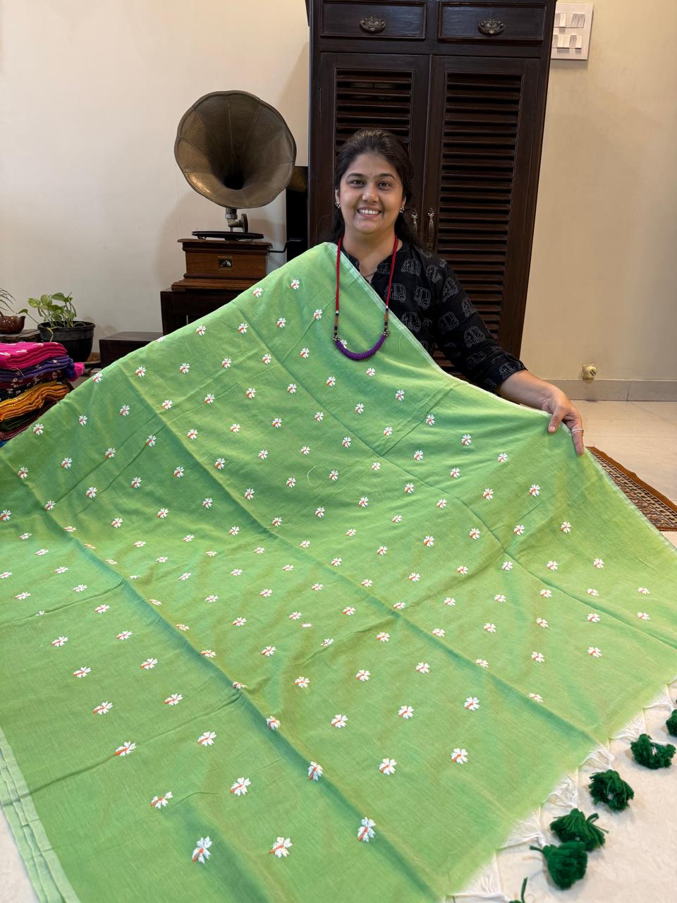 prajakta handloom saree